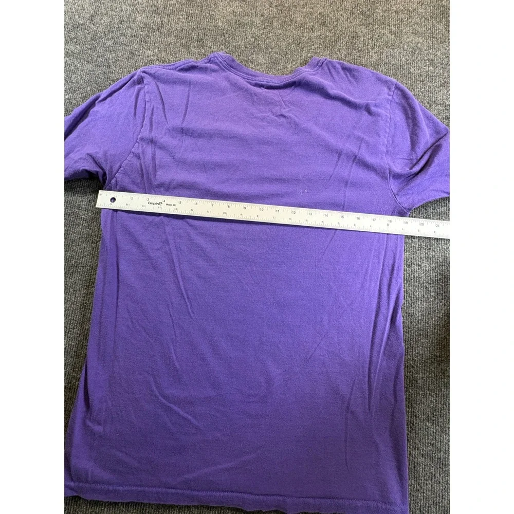 Nike UNA University of North Alabama Purple Graphic T-Shirt Mens Medium